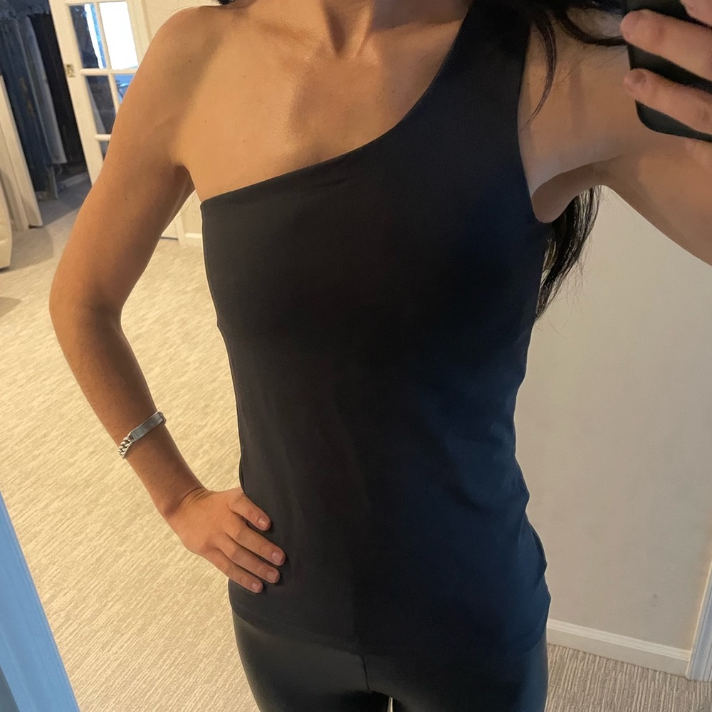 Outdoor Voices one shoulder spandex workout top size small
